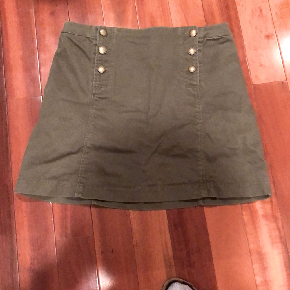 Abercrombie & Fitch - khaki mini skirt w/ buttons